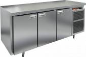 Стол холодильный Hicold GN111/TN O 3-двери