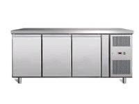 Стол холодильный 3-дверный COOLEQ GN3100TN Стол холодильный 3-дверный COOLEQ GN3100TN