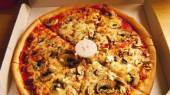 Распорка в коробку для пиццы Pizza Saver пластик /800/ Распорка в коробку для пиццы Pizza Saver пластик /800/