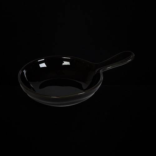 Соусник-сковорода 120мл 107мм фарфор Corone Coolore черный LQ-SK0001-K фк0815/1 Соусник-сковорода 120мл 107мм фарфор Corone Coolore черный LQ-SK0001-K фк0815/1