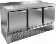 Стол холодильный Hicold GNE 111/TN 3 двери (агрегат внизу) Стол холодильный Hicold GNE 111/TN 3 двери (агрегат внизу)