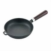 Сковородка чугунная,деревянная ручка d=20 cм, P.L.-ProffCuisine S-A1695918B-20S Сковородка чугунная,деревянная ручка d=20 cм, P.L.-ProffCuisine S-A1695918B-20S