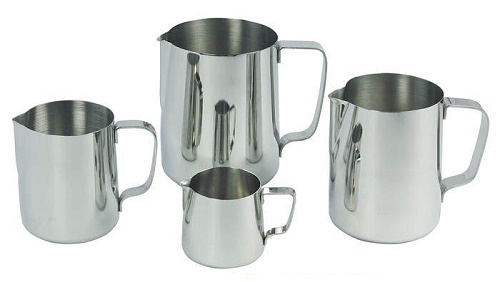 Молочники (джаги, питчеры)